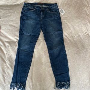 Joe’s - The Icon (Ferra) Mid Rise Skinny Ankle Jean, Size 29 with Fringe Hem